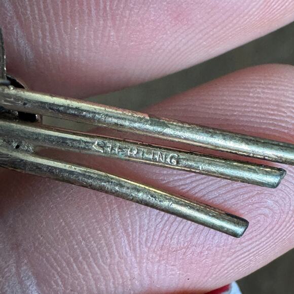 STERLING Antique Amethyst Floral Style‎ Brooch Pin - Picture 6 of 6